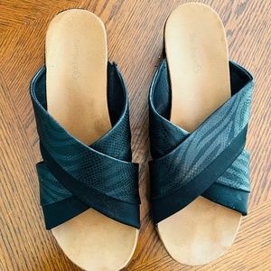 Baretraps sandals